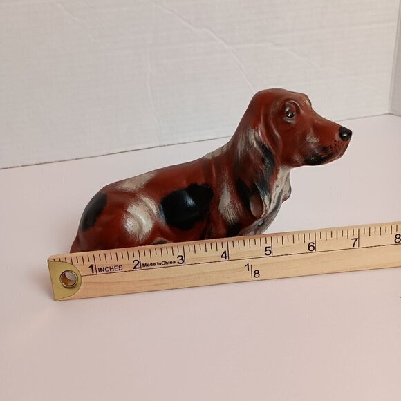 Brown Dog with Long Floppy ears, Pottery piece Great for a dog lovers collection - Picture 10 of 10